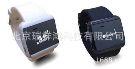 工廠供應(yīng)新款納米防水智能手表 藍牙3.0技術(shù)賦能遠程拍照與穿戴體驗