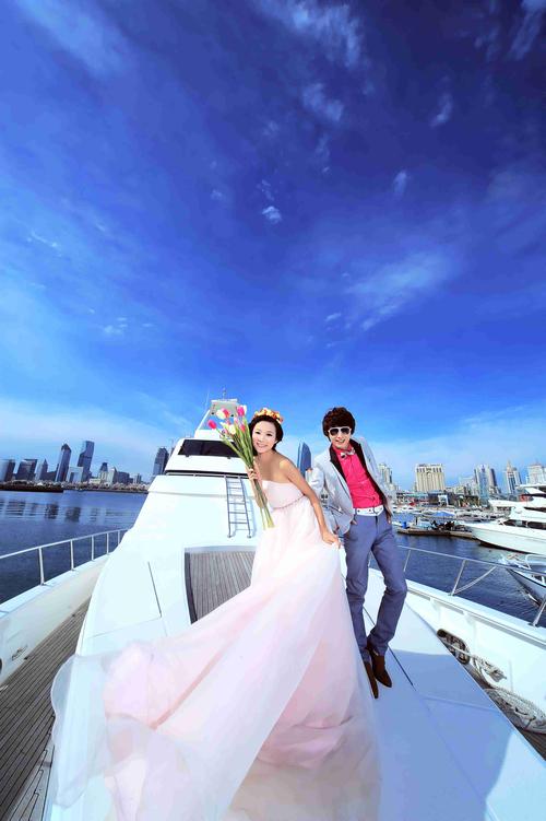 臺(tái)灣的森菲爾國(guó)際婚紗攝影是青島北部唯一一家集婚紗攝影,婚慶服務(wù)